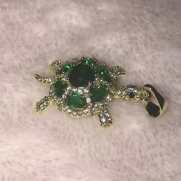 Elegant Xuping Jewelry Charm Gold & Green Sea Turtle Fashion Jewelry Pendant New - Picture 9 of 10